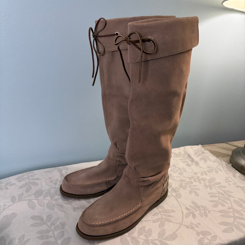 Sperry Top-Sider Tall Taupe Suede Boots Plaid Heel Tie Back Women’s 9M